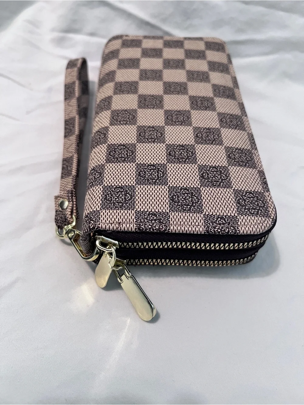N/A stylish checkerboard
